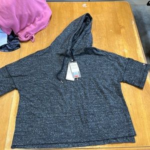 NWT Calia Effortless Short Sleeve Pullover Caviar Cloud Heather - Size Large